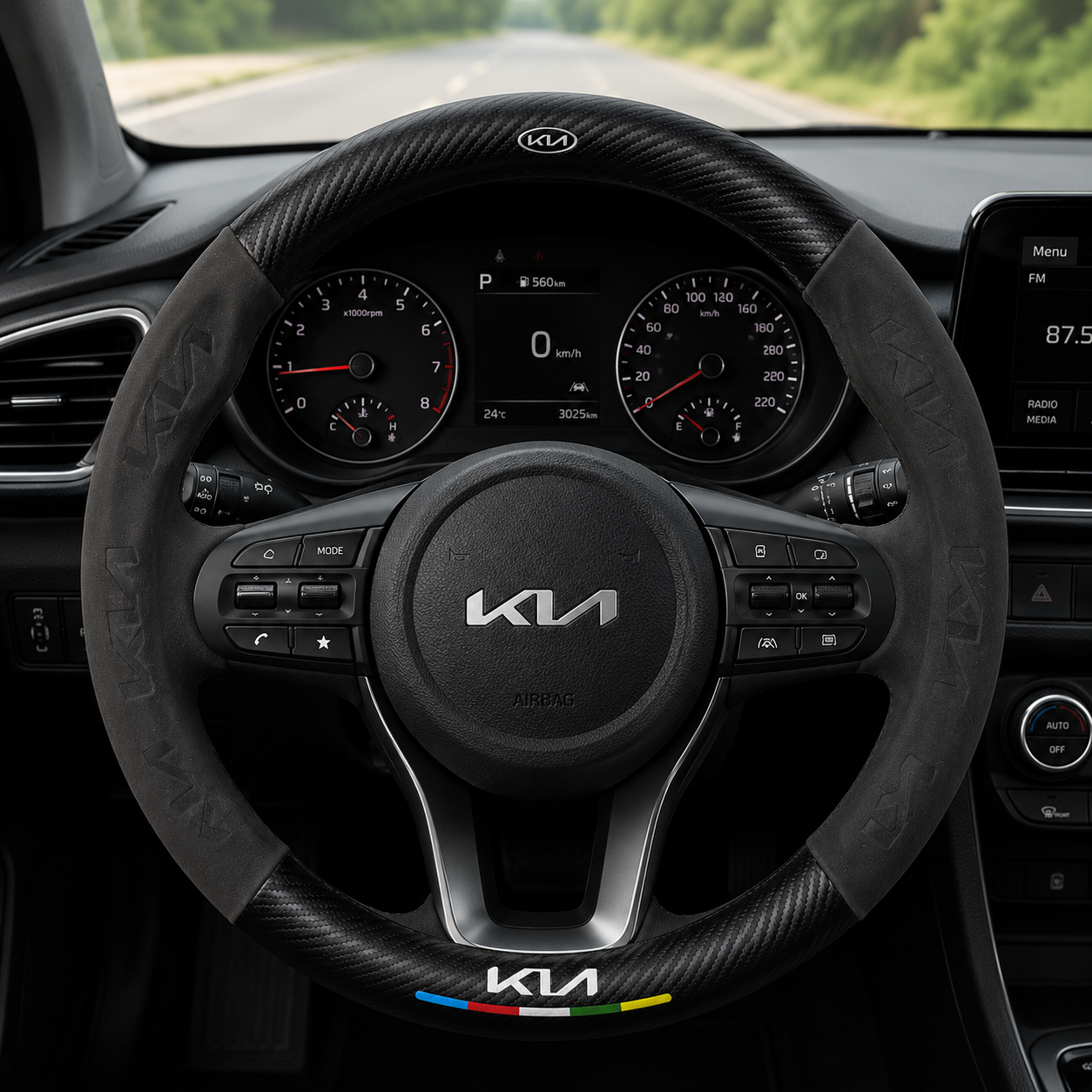 Couvre-Volant Premium en Fibre de Carbone & Daim – Look Sportif & Confort Absolu Kia – Image 2